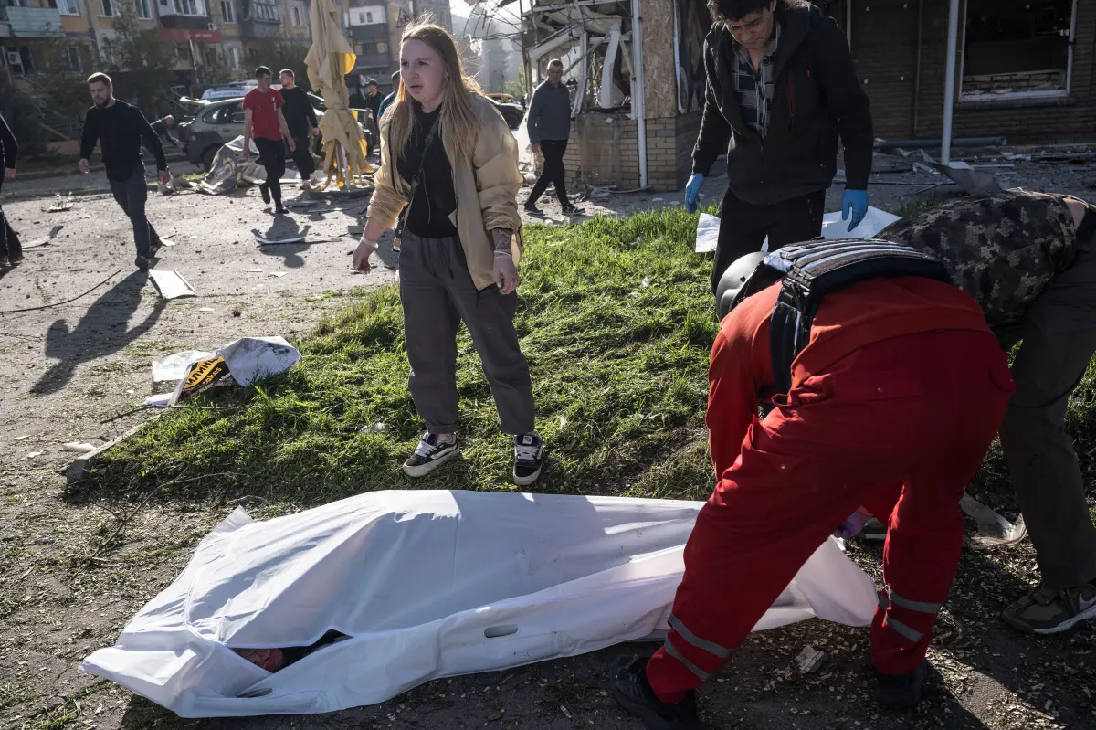 Russian strikes claim 27 lives in Ukraine just hours before the suggested ceasefire deadline