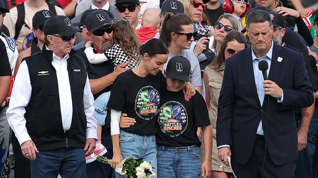 Samantha and Brexton Busch take part in NASCAR's tribute to Kyle Busch at the Coca-Cola 600