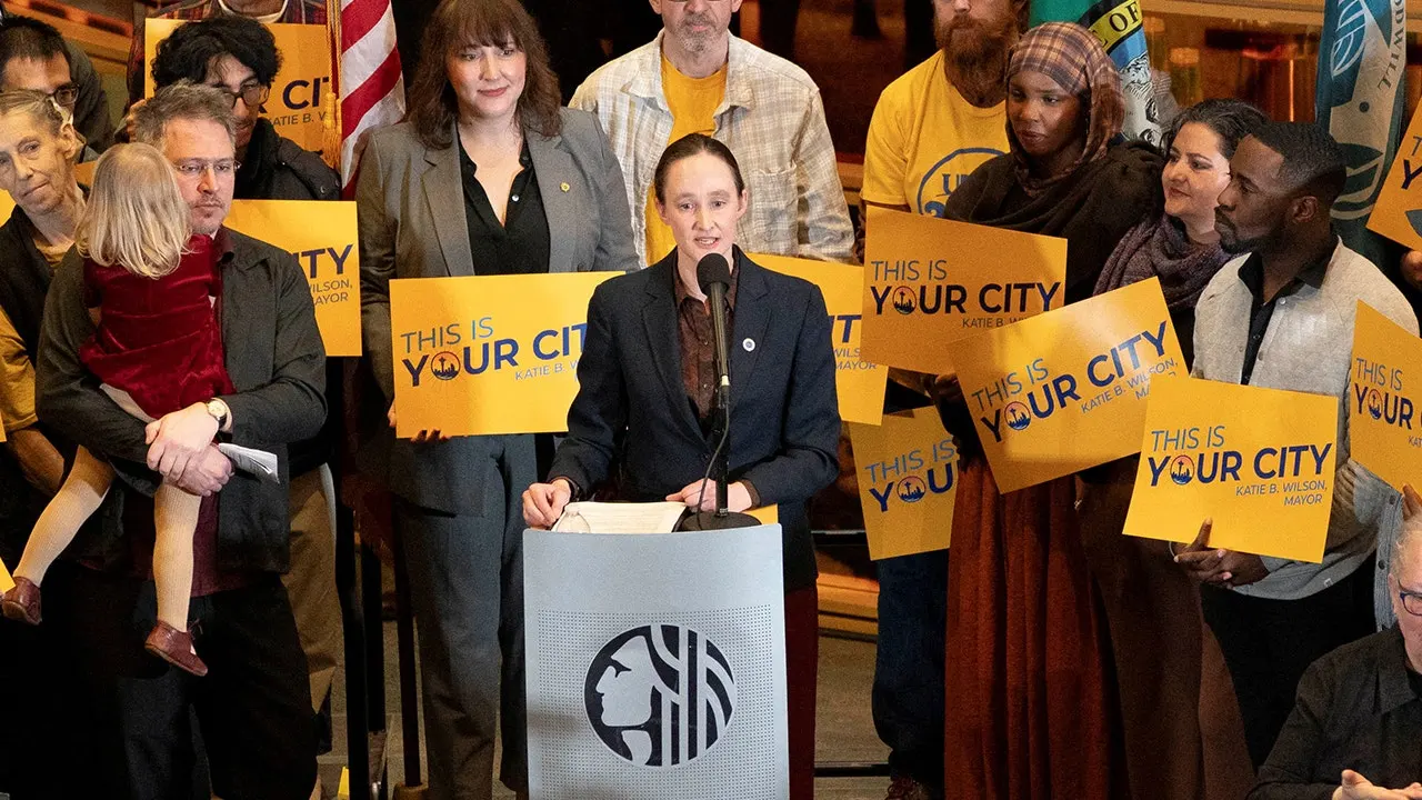 Seattle mayor says farewell to millionaires as Starbucks moves to Nashville
