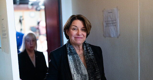 Sen. Klobuchar Does Not Address Somali Fraud Scams While Promoting Minnesota Audit