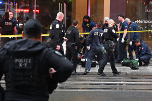 Shooter killed after targeting White House compound, 1 bystander injured