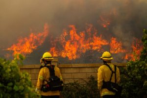 Southern California 'Sandy Fire' is 5% contained and has spread to 1,385 acres.