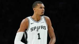 Spurs coach supports Wembanyama following his ejection in Game 4 against the Timberwolves