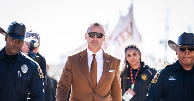 Steve Sarkisian from Texas Says Ole Miss Offers Degrees for 'Basket Weaving'