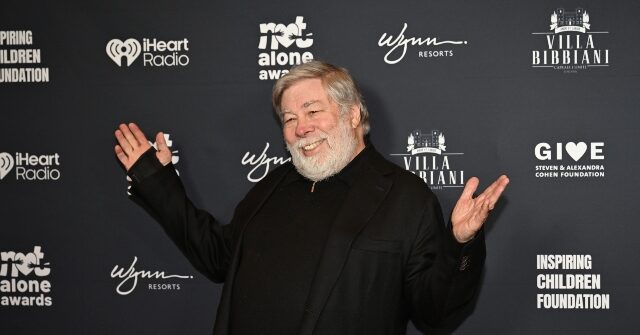 Steve Wozniak Praises Graduates by Sharing 'You Have AI'