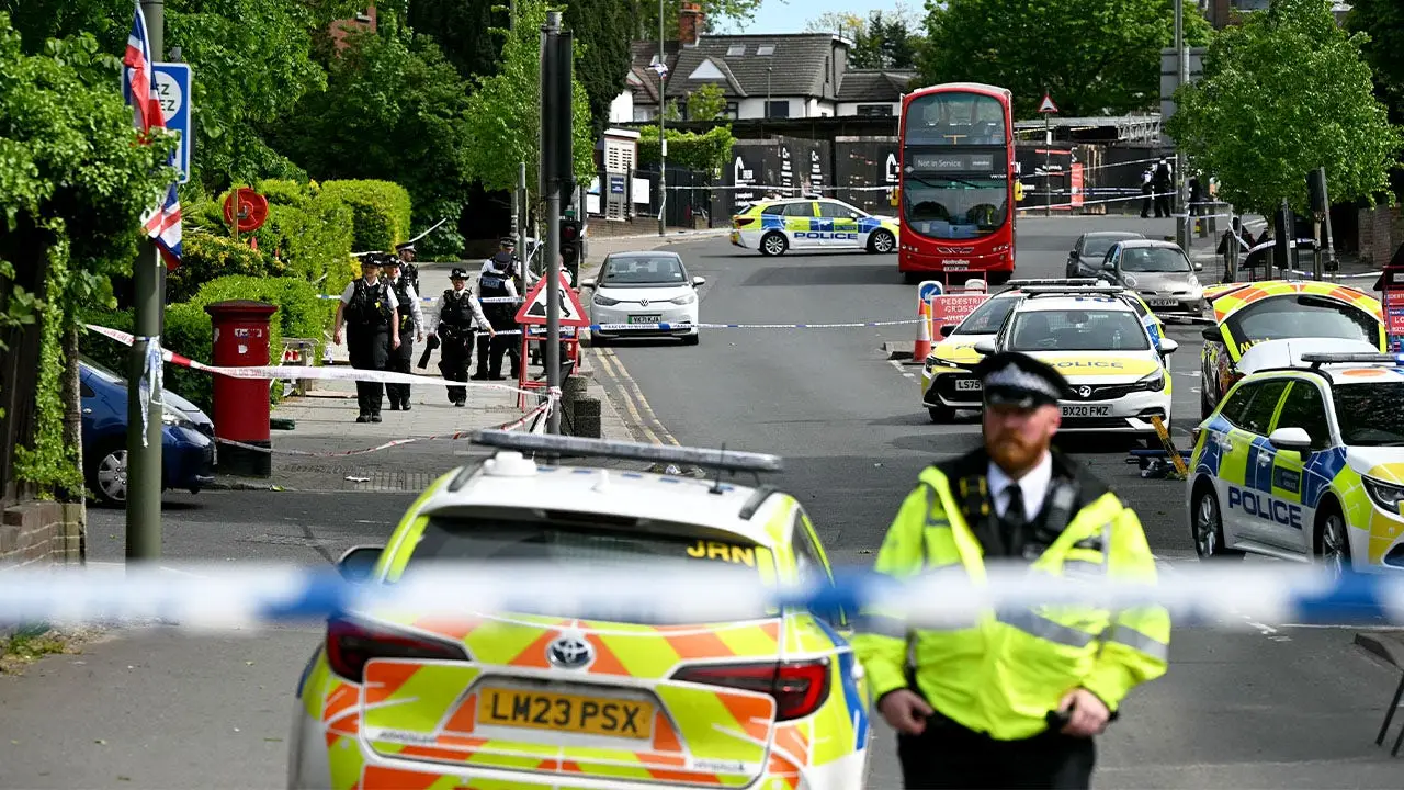 Suspect in London stabbing taken into custody as terrorism investigation starts