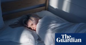 Teenagers in the US are sleeping less than ever, a new report reveals.