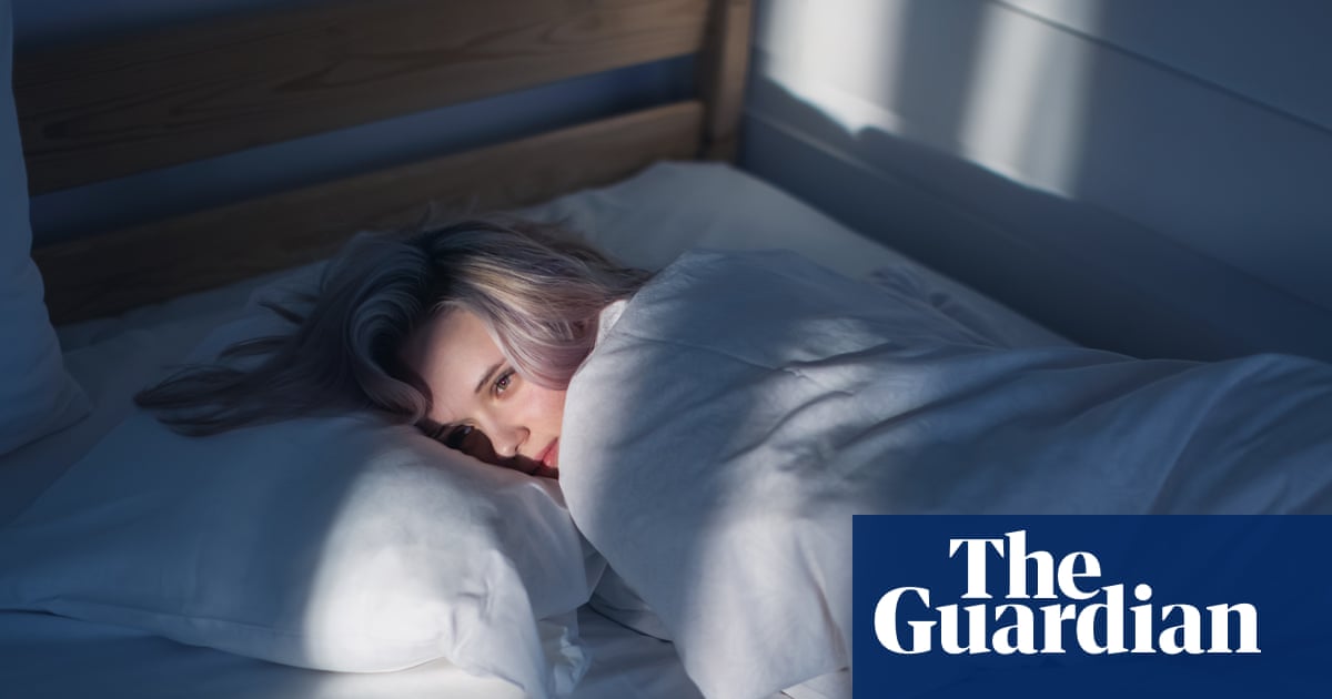 Teenagers in the US are sleeping less than ever, a new report reveals.