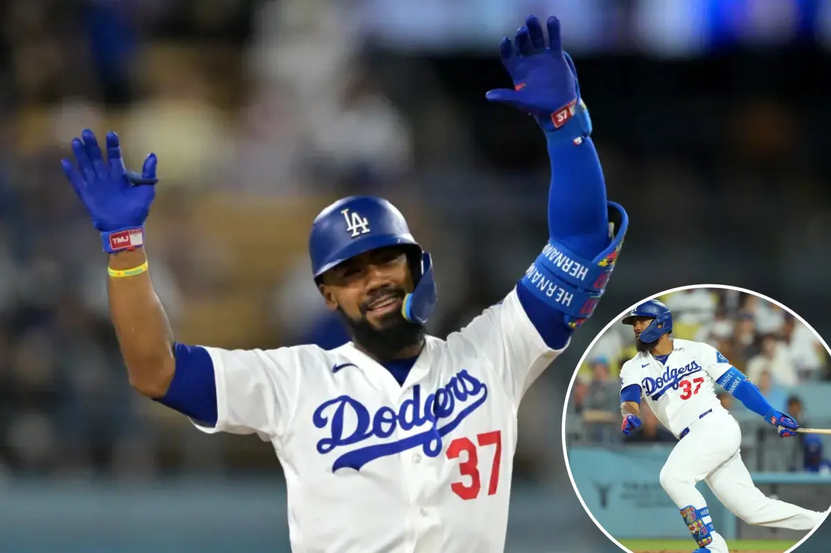 Teoscar Hernández redeems himself after defensive error in Dodgers' victory