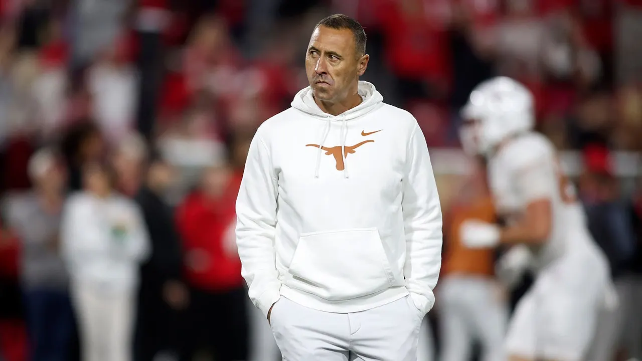 Texas Tech supporter responds to Steve Sarkisian after the Texas coach criticizes the Red Raiders