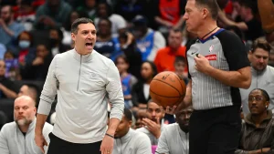 The officials in the OKC-LA series performed so poorly that the Lakers held a meeting with them after the game.