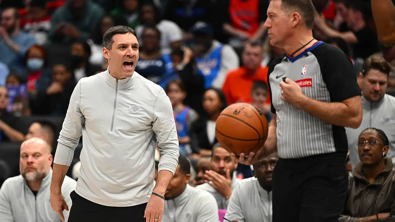 The officials in the OKC-LA series performed so poorly that the Lakers held a meeting with them after the game.