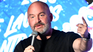 Tom Segura and Joe Rogan talk about 'delusional' people in California and the decline of LA.