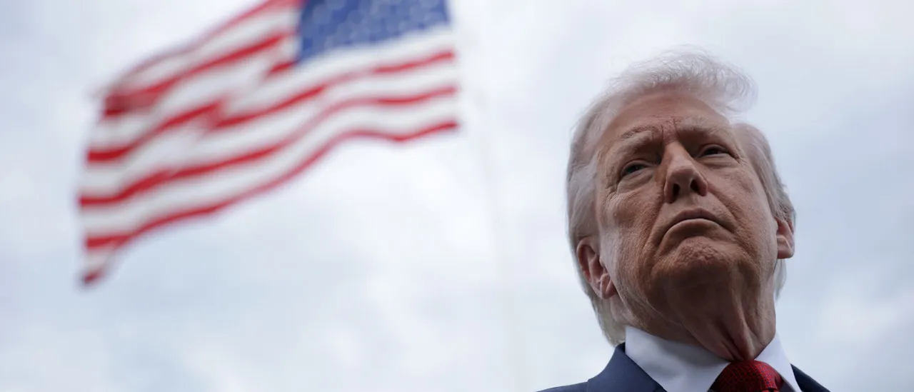 Trump Welcomes Law Enforcement Leaders to White House for Police Week Dinner