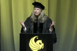 UCF commencement speaker Gloria Caulfield faced boos for her comments supporting AI.