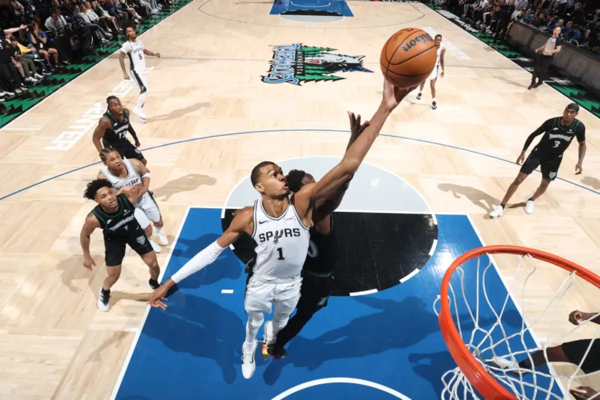 Victor Wembanyama leads Spurs to victory in Game 3 against Timberwolves