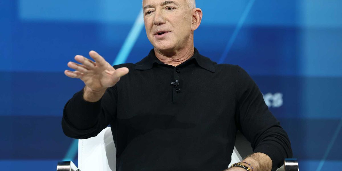 Video: Jeff Bezos criticizes socialist ideas and liberal policies in CNBC interview