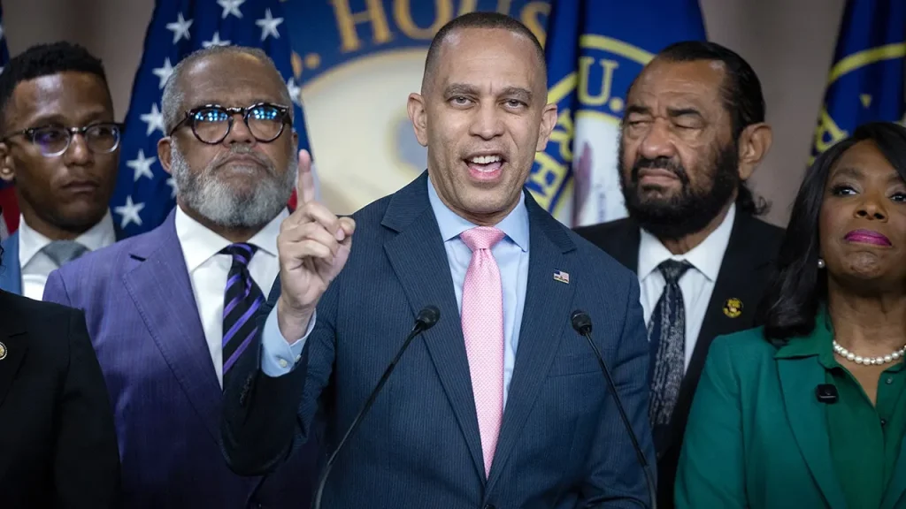 Virginia Republicans criticize Jeffries for the redistricting legal battle