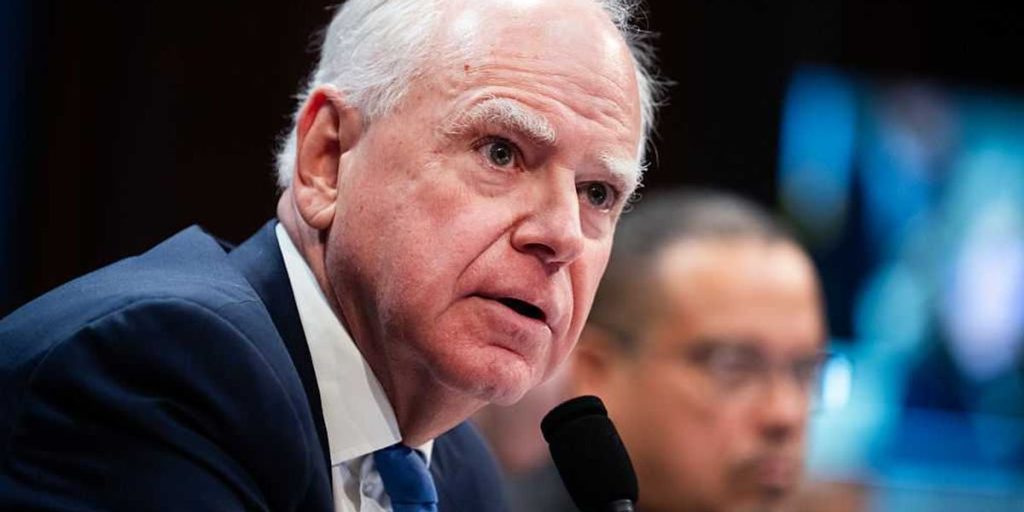 Walz stays quiet while facing claims that Democrats dispatched people to interfere with fraud inquiries