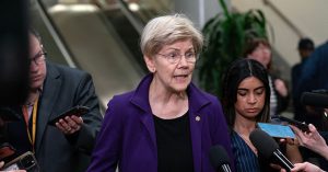 Warren Criticized for Commending the Halt of Spirit Airlines Merger
