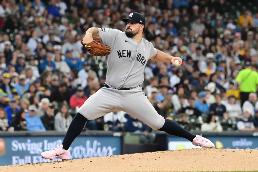 Yankees and Mets forecast: Subway Series choices and odds for Saturday