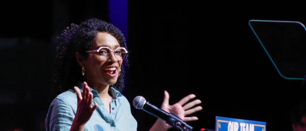 ‘I Won't Stay Here and Be Shouted At’: Socialist Candidate Exits Interview Before Victory