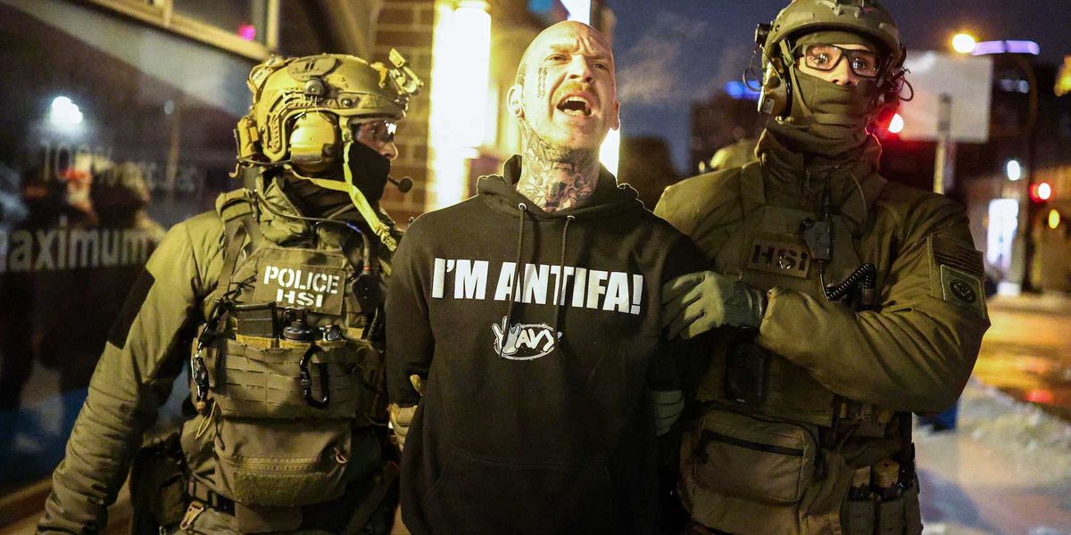 15 members of an Antifa-related group arrested for allegedly attempting to harm or obstruct ICE, causing chaos at the courthouse