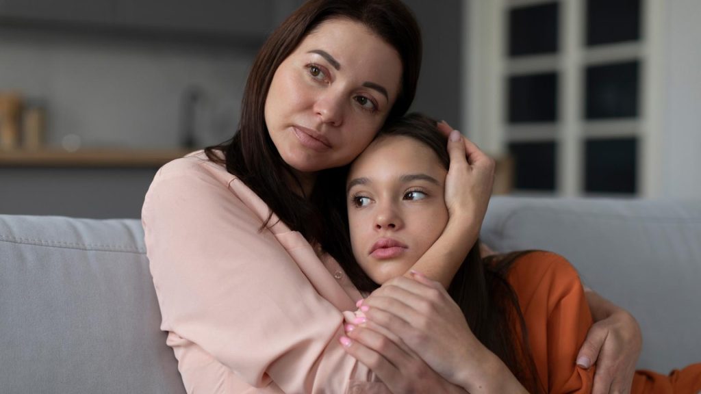 A Careless Sister Wanted to Reunite With Her Alienated Daughter. Here's Why Her Family Firmly Refused.