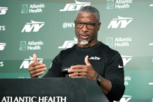 Aaron Glenn delivers a straightforward message to the Jets regarding the absence of primetime matchups.