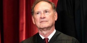 Alito criticizes SCOTUS decision on mail-in ballots, cautions about voter fraud