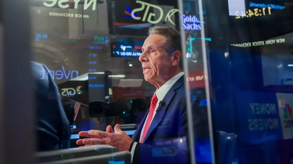 Andrew Cuomo states that blockchain technology can reduce banking costs for working families.
