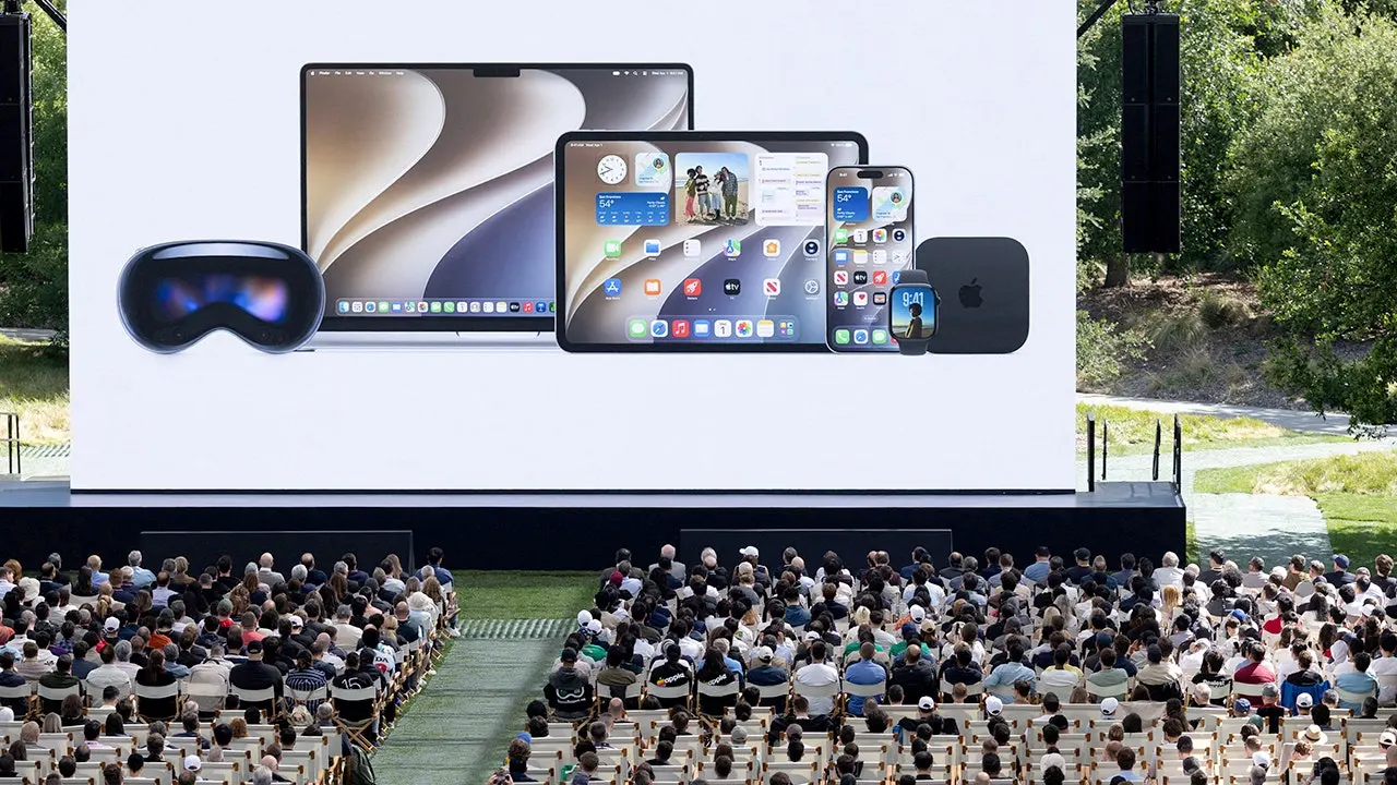 Apple WWDC 2026 showcases Siri AI, iOS 27, and Tim Cook's last keynote