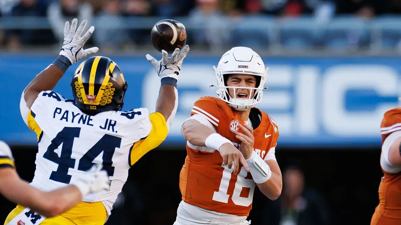 Archie Manning believes his grandson Arch was unjustly labeled as a star before even competing.