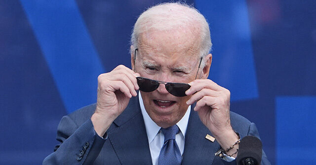 Biden Appears Confused While Trying to Leave the Stage After His Speech