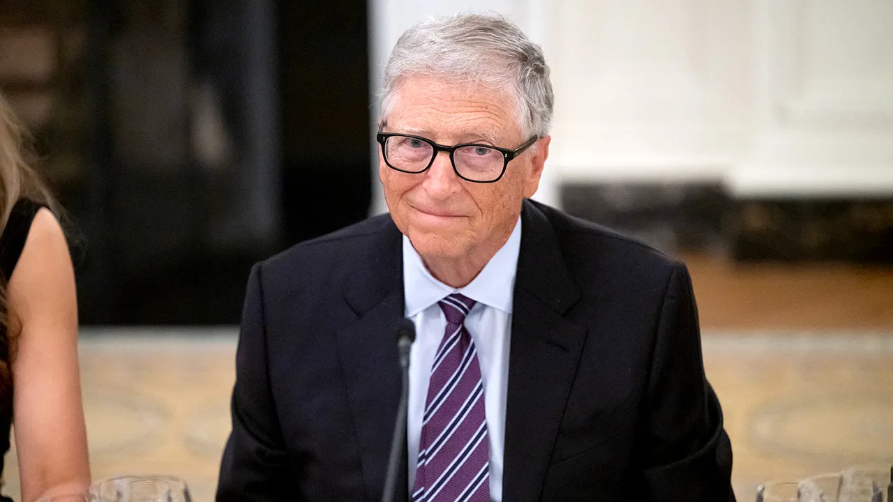 Bill Gates will appear before the House Oversight Committee regarding the Epstein investigation.