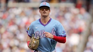 Braves outfielder's strange throw gives Mets a chance to score as Atlanta loses series to competitors