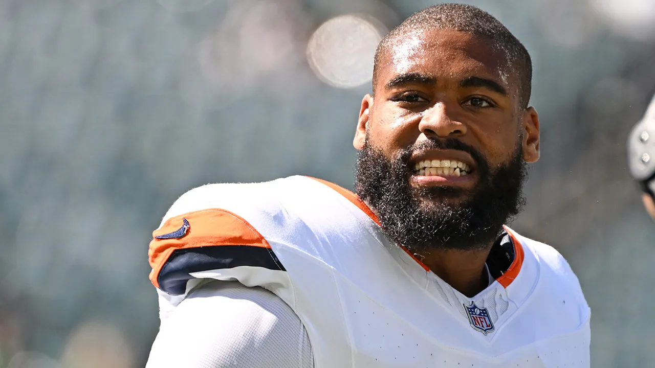 Broncos' Jonathon Cooper issues online apology following domestic abuse arrest