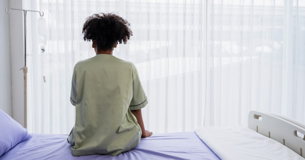 Cancer death rates decline significantly, but clear differences persist, new report indicates