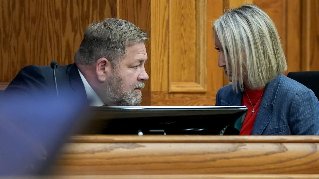 Candidates in Sioux Falls mayoral runoff are separated by two votes