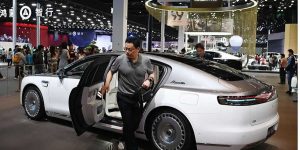 China's flashy and awkward Maextro S800 is not a Rolls-Royce.