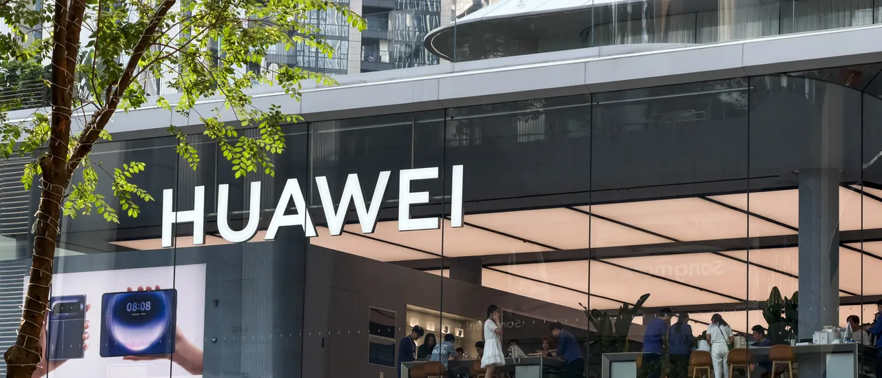 Chinese Technology Leader Reveals Major Advancement in Chip Design