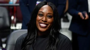 Chiney Ogwumike's support for Alyssa Thomas highlighted all the points critics make about WNBA media.