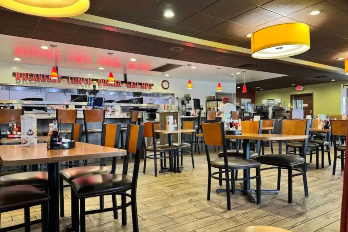 Closure of Denny's in Southern California leaves beach community heartbroken