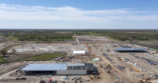 Construction Spending Surpasses Expectations Due to High Demand from AI