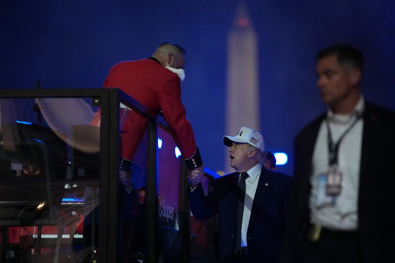 Dana White and Trump give bonus to the exceptional Marine Band for their performances at UFC Freedom 250.