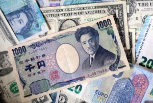 Dollar strengthens following robust US employment figures, driving yen below 160 mark.