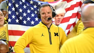 Dusty May discusses his choice to leave Michigan for a position in the NBA.
