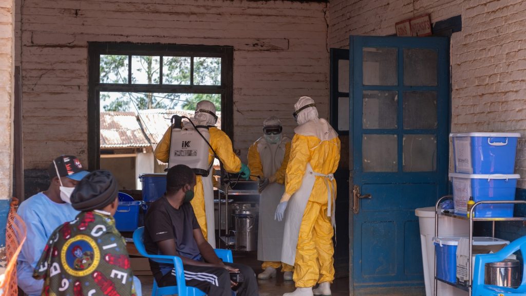 Ebola outbreak in Congo reaches 100 fatalities among 550 cases after one month