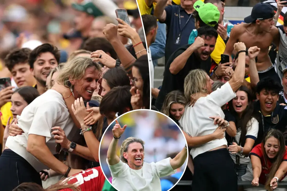 Ecuador's coach loses control during a remarkable World Cup moment