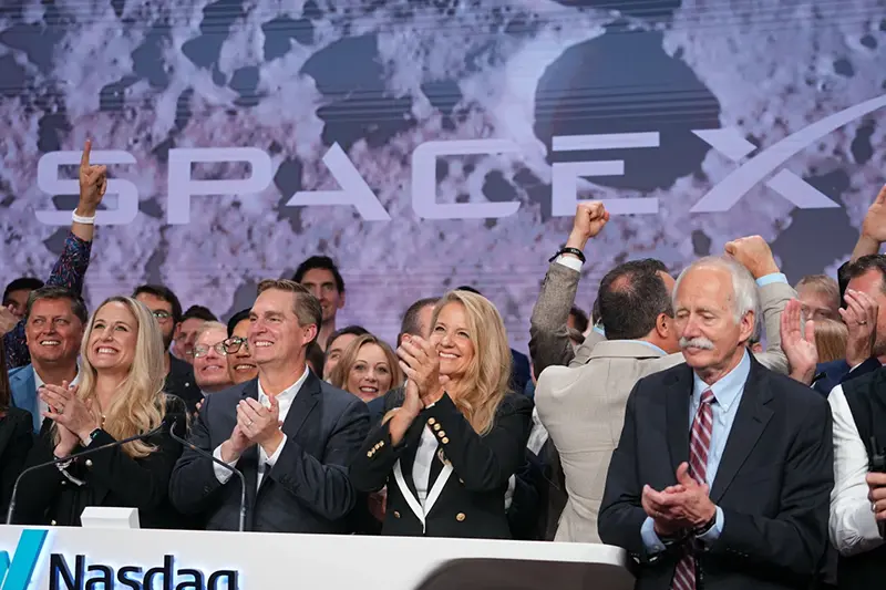 Elon Musk may become the first trillionaire in the world with SpaceX's initial public offering.